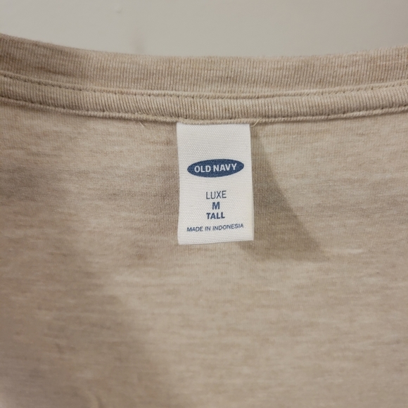 Old Navy long sleeve tshirt - Picture 1 of 4